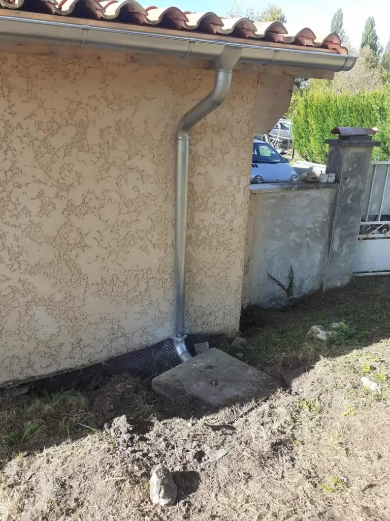 Gouttières sur une maison